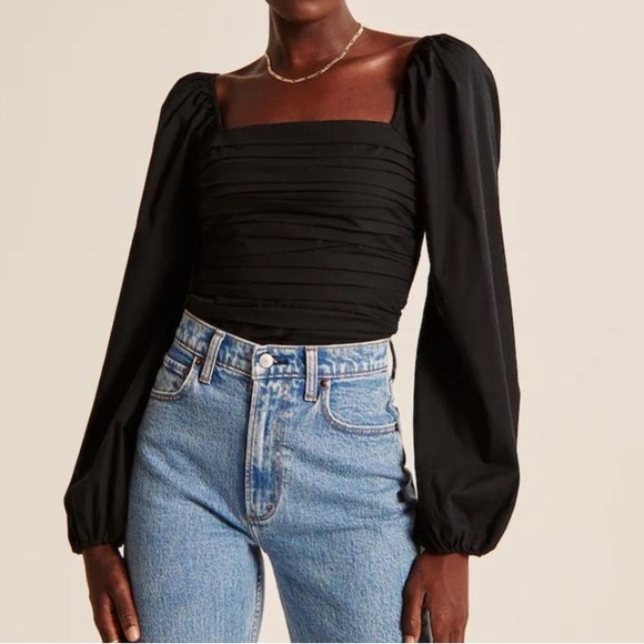 Black Abercrombie rouched puff long sleeve size S - Picture 1 of 3